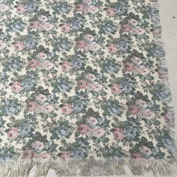 European Classics Simply Country Rose Throw Blanket Fringe Pink Flower Power Vtg